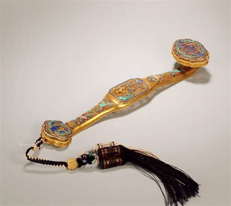 中国古代金工传统工艺之一『 炸珠 』炸珠——将等距的纯金细剪成小