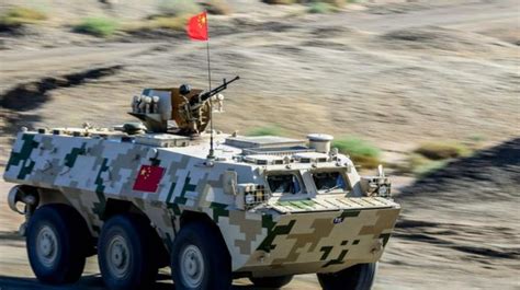 中国制造，地表最强的水陆两栖装甲车族！|武器|两栖装甲车|步兵战车_新浪新闻