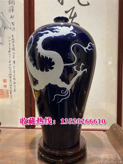 蓝釉白龙纹梅瓶-陶瓷-图片