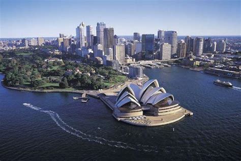 申请澳洲打工度假签证需要满足哪些条件？ - 知乎