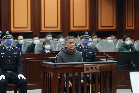 受贿1.7亿，广西贵港市委原书记李新元一审被判死缓 | 每日经济网