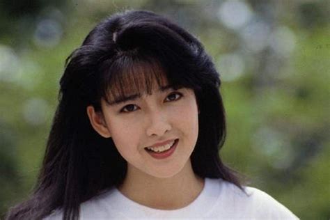 90年代香港女星，她们告诉了世人什么才叫风华绝代！ - 知乎