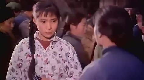 老电影《被爱情遗忘的角落》1981年，荒妹终于勇敢地面对爱情_腾讯视频