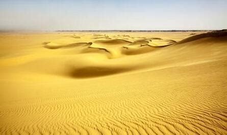 沙漠是怎么形成的？沙是哪里来的？_沙子