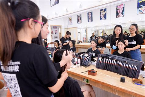 【职业教育活动周】国际时尚学院2022年人物化妆造型大赛成功举办-国际时尚学院