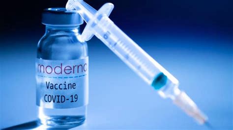 美政府宣布将开始全民免费接种新冠疫苗，加拿大人均10支|新冠肺炎_新浪新闻