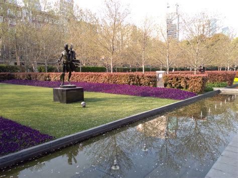 2022静安雕塑公园游玩攻略,上海的静安雕塑公园就在市中...【去哪儿攻略】