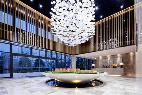 温州高端现代商业空间设计公司-中山市久龙唐工艺陈列展示用品有限公司