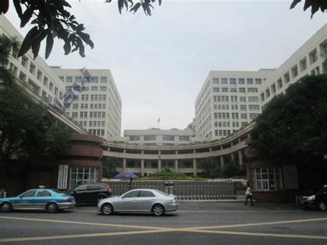 广州市工商行政管理局天河分局-请问广州市工商行政管理局天河分局地址在哪里？