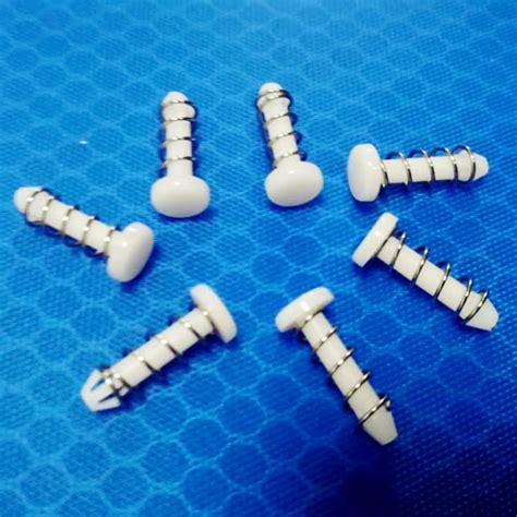 固定韧带铆钉图片