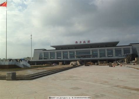 萍乡火车站进口处怎么走..我现在在客运售票大厅