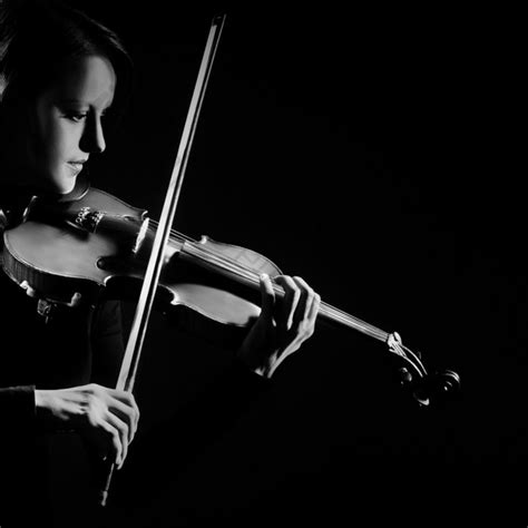 小提琴,黑色背景,交响乐团,大提琴,巴洛克式的管弦乐,原音乐,管弦乐队,大提琴手,乐器,古典乐摄影素材,汇图网www.huitu.com