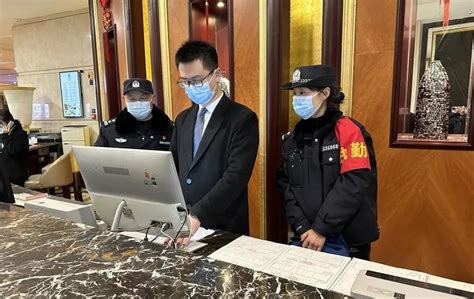 重庆市公安局高新区分局考察团来我局考察交流