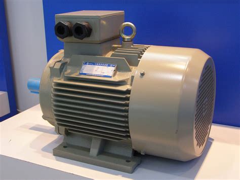 销全铜芯1.5kw电机YE3-90L-4极三项交流电动机微型马达国标电机-阿里巴巴