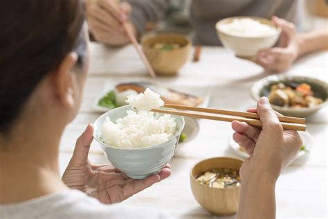 为什么不吃米饭和面食，体重会下降得更快？想要减肥的人多了解_【快资讯】