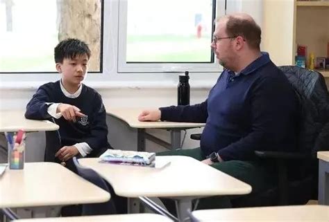 北京赫德学校常丽华专访 教育要给孩子尊严感和成就感 - 知乎
