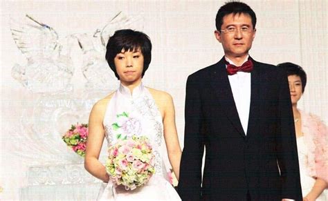 张怡宁庆生，41岁肤白貌美，女儿很像她，和六旬丈夫很甜蜜|张怡宁|庆生|徐威_新浪新闻