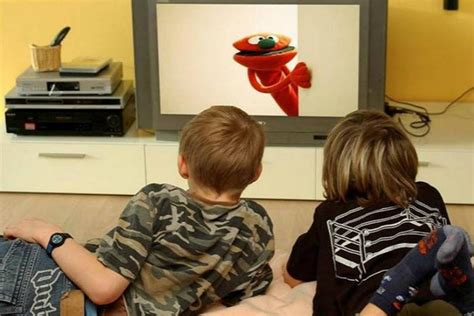 孩童看电视动画视频素材图片免费下载-千库网