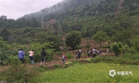 云南华坪县遭遇强降雨 多地现洪涝和泥石流灾害-天气图集-中国天气网