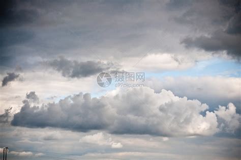暴风雨前的危险云高清图片下载-正版图片506979591-摄图网