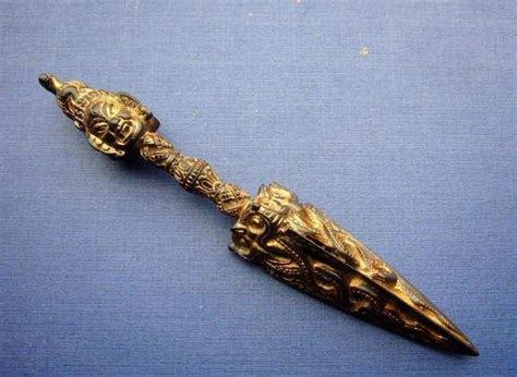 清时代的奇门兵器“撩风刀”，堪称中国版的“死神之镰”_镰刀
