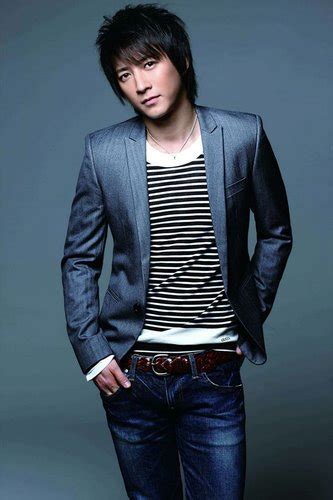 韩庚登新加坡男歌手榜首 10月赴新泰见歌迷_娱乐_腾讯网