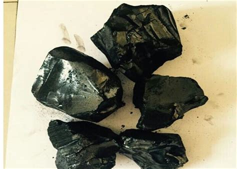 brittle solid coal tar bitumen , crude coal tar for high power