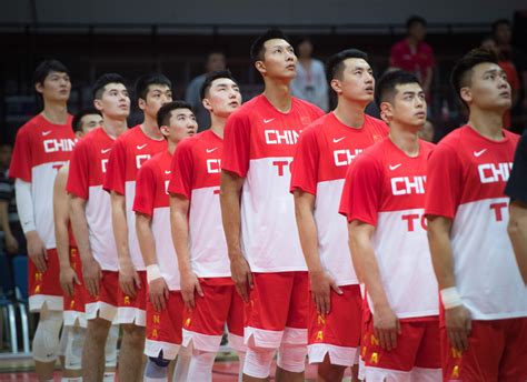 中国男篮两战巴西打出气势_新体育网