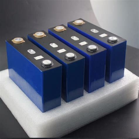 供应磷酸铁锂动力锂电池AGV锂电池低速车铝壳动力电池3.2V100AH-阿里巴巴