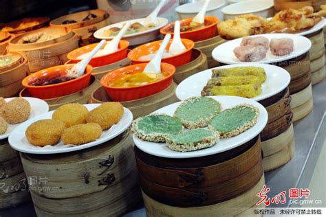 上海美食排行榜前十名，上海小吃街步行街排名