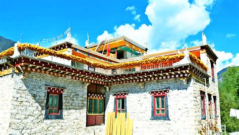 2023丹巴藏寨游玩攻略,是中国最美的古村庄。她们就...【去哪儿攻略】