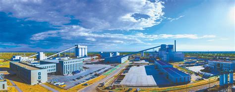 实地探访中国煤运第一大港：每小时运煤8000吨、年吞吐量超2亿吨|界面新闻
