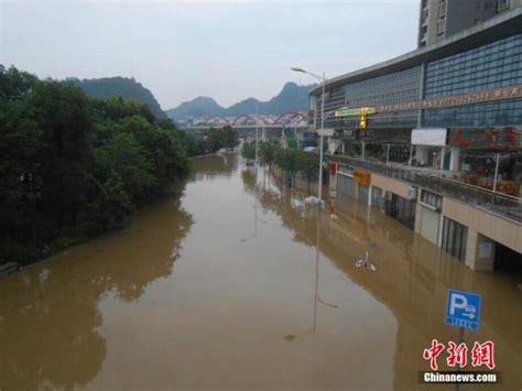 南方多地大雨：江西暴雨 重庆蒲河水位涨_凤凰网视频_凤凰网