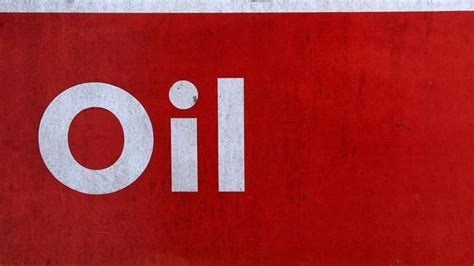 oil slicks 的图像结果