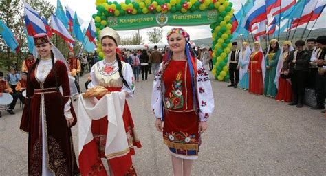 谢尔巴科娃是鞑靼人吗,扎吉托娃是鞑靼人吗,鞑靼人长相_大山谷图库