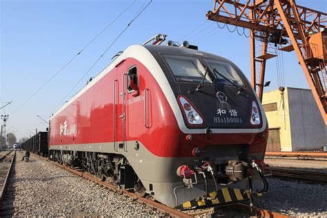 【科普】苏联铁道部功率最大的直—直传动电力机车——“恐龙机车”VL15型电力机车 - 知乎