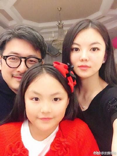 李湘晒与女儿合影，13岁王诗龄瘦了一大圈，妈妈却越来越富态