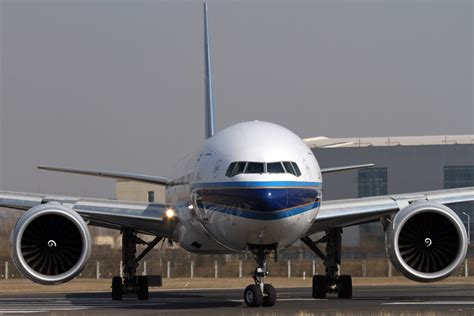 南航A319neo（注册号B-328C）在汉堡进行首次试飞-阿姆斯特丹空运AMS_飞时达快递 主营：航空及海运、价格优惠80%