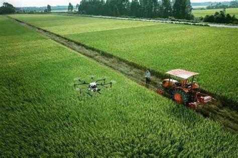 各种新、奇、特新型农机装备，亮相湖北省田间展 | 农机新闻网,农机新闻,农机,农业机械,拖拉机