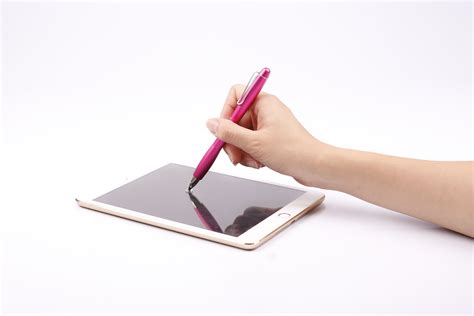 发现三星Note10+5G手机的手写笔太牛了，不仅有优雅的一体成型设计|手写笔|成型|牛_新浪新闻
