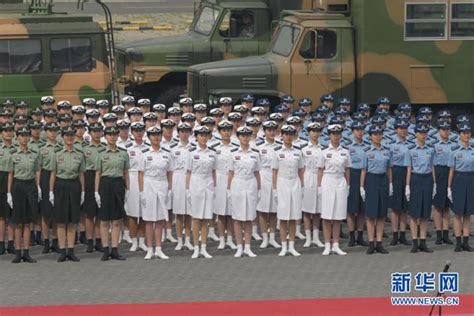中国现役军人数量详情，为何数量越来越少，只为强化整体战斗力__凤凰网