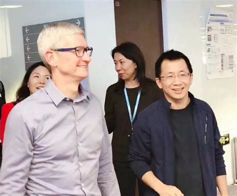 苹果CEO库克来华：iphone5呼之欲出？_第一金融网
