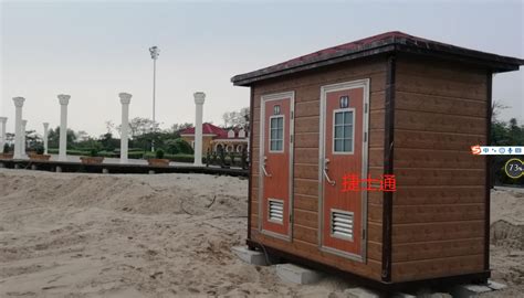 河北秦皇岛海滩边定制移动环保厕所