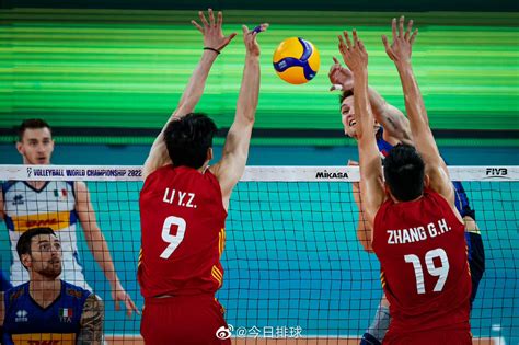 图集：2022男排世锦赛 小组赛 中国男排0比3意大利男排