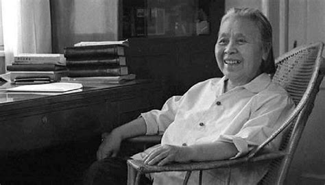1986年3月4日著名女作家丁玲逝世 - 历史上的今天