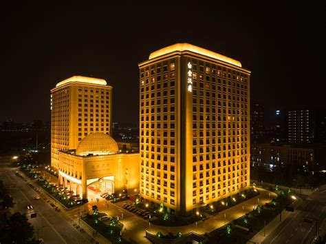 平湖白金汉爵大酒店 已上线智客迅酒店智能前台-智客迅酒店自助入住