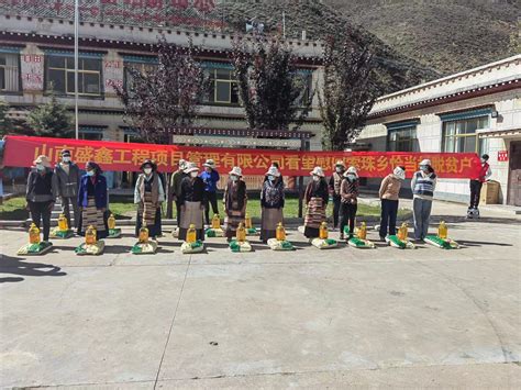 贵州工程公司 基层动态 西藏山南市发改委书记白玛多吉到措美哲古50MW风电项目调研