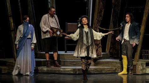 话剧《威廉与我》再登北京舞台，用一部戏了解莎士比亚的一生__财经头条