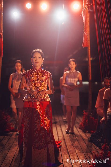 新中式嫁衣：龙凤呈祥·嘉禾 - 月白中式嫁衣高级定制