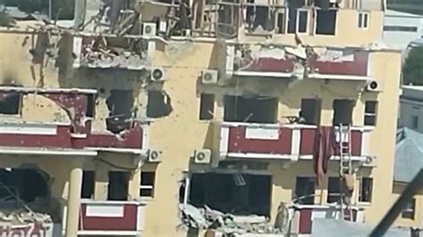 索马里首都酒店遭袭击 至少20人死亡_凤凰网视频_凤凰网